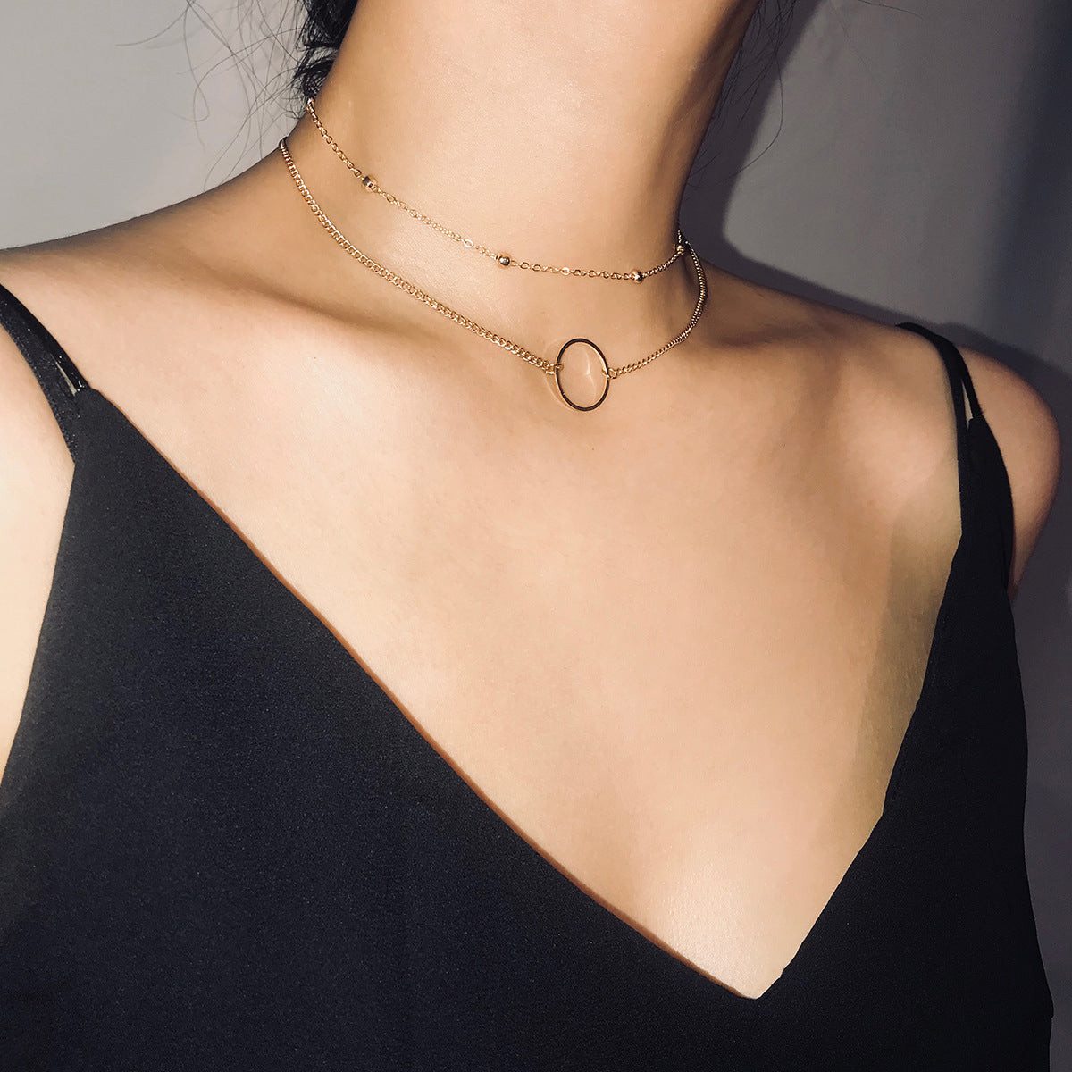 Modern Choker Necklace Two Layers Round