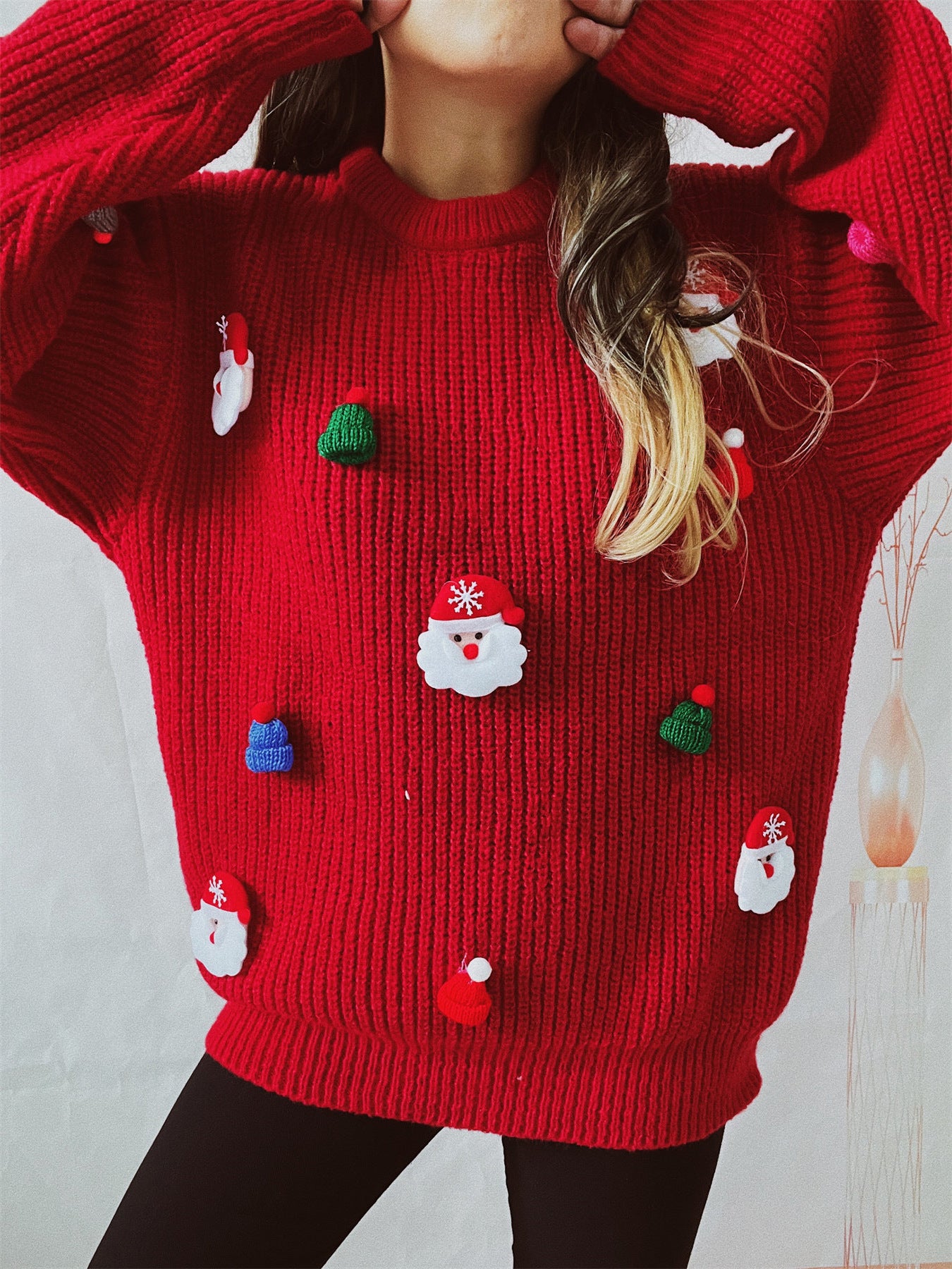Women's Cute Fashion Santa Claus Three-dimensional Decoration Round Neck Long Sleeve Sweater