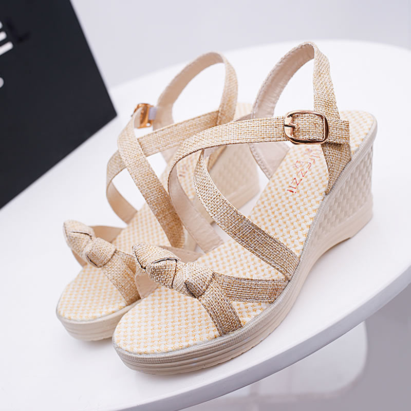 Fashion Style Solid Color Sponge Cake With Fish Mouth Women's Sandals