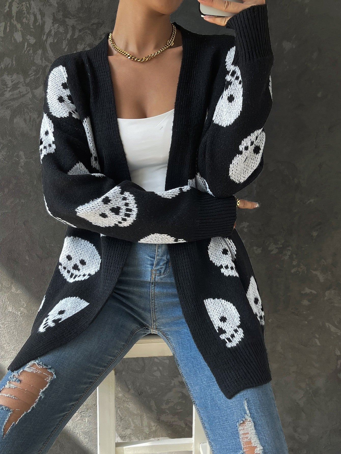 Women's Fashion Casual Halloween Skull Jacquard Knitted Long Sleeve Cardigan